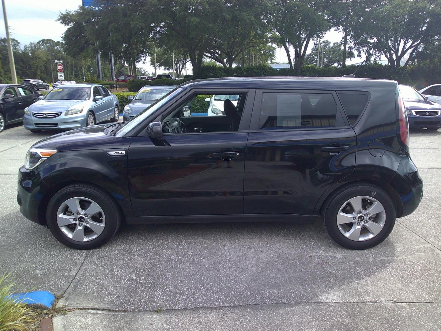 2019 BLACK KIA SOUL BASE (KNDJN2A21K7) , located at 390 Hansen Avenue, Orange Park, FL, 32065, (904) 276-7933, 30.130497, -81.787529 - Photo#4
